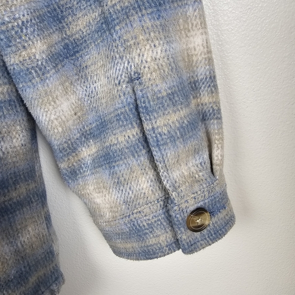 American Eagle Brushed Plaid Shacket Jacket - Picture 9 of 11